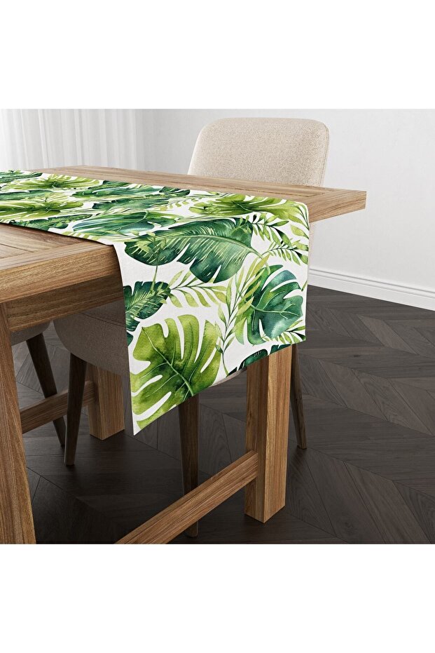Flower Patterned Runner Model - 1