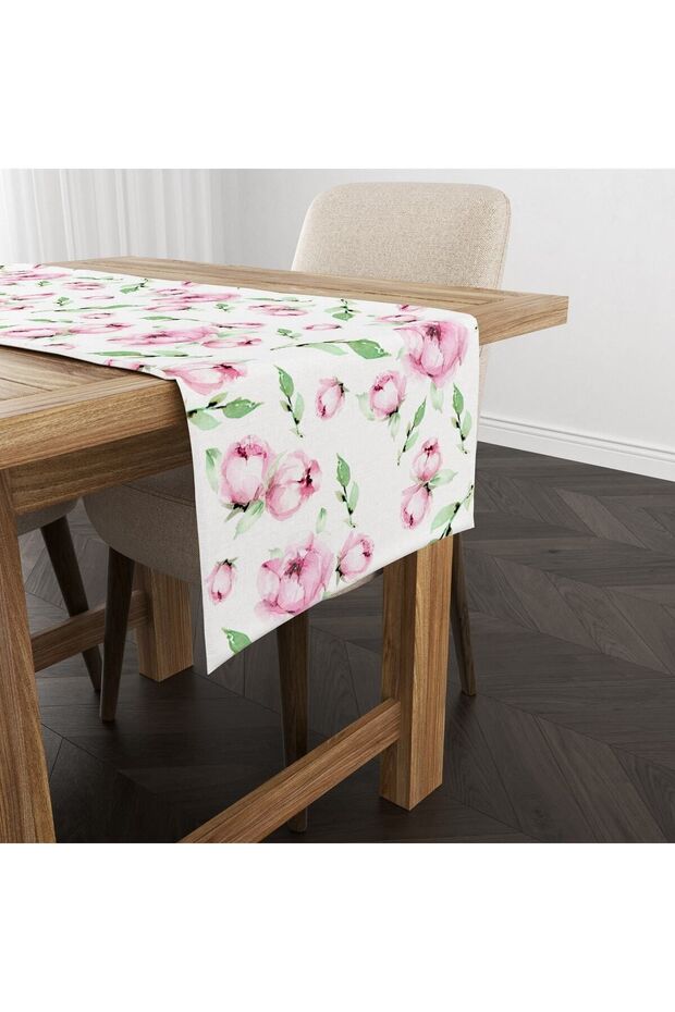 Flower Patterned Runner Model - 1