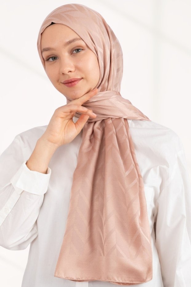 Imported Silky Jacquard Zigzag - Powder