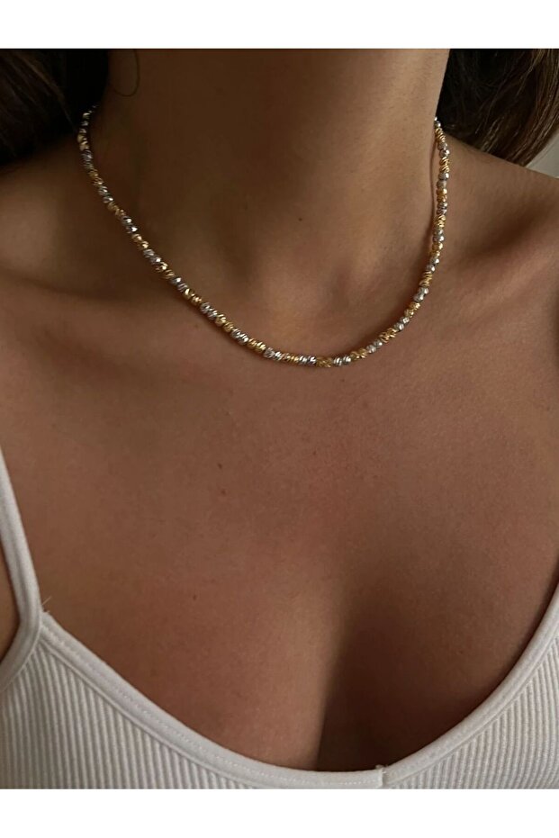 A Quality Gold Silver Dorica Necklace