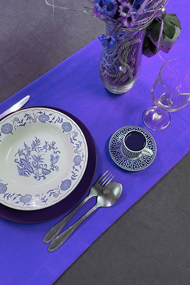 حذاء برشلونة مخملي مستطيل باللون الأرجواني - 4