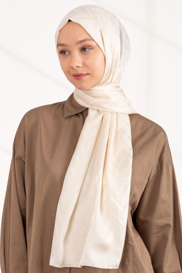 Imported Silky Jacquard Zigzag - Cream