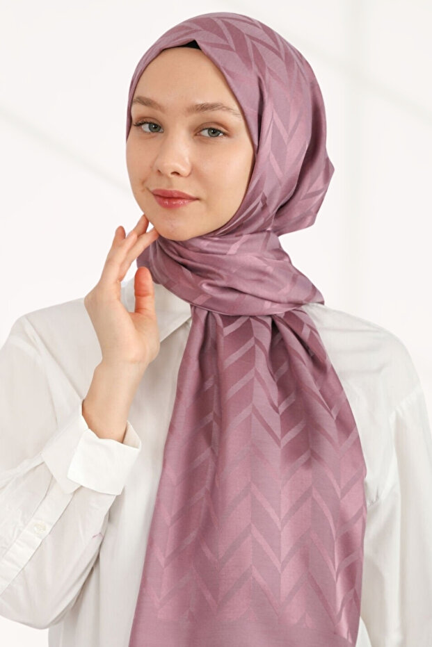 Imported Silky Jacquard Zigzag - K. Lilac