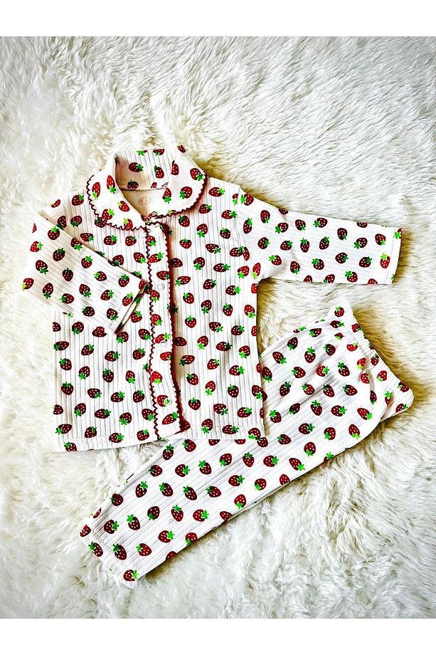 2’li Fitilli Kumaş Çilek Desenli Kız Bebek Çocuk Alt Üst Pijama Takımı - 1