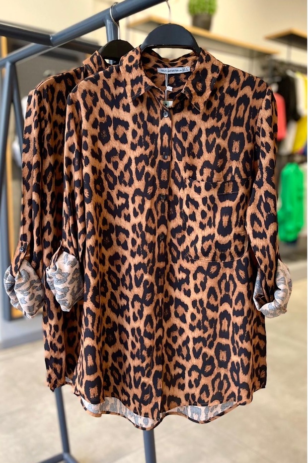 Women's Single Pocket Folding Sleeve Leopard Pattern Viscose Loose Flowy Shirt