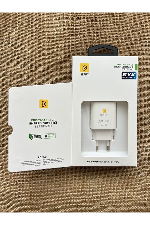 F605EU 20W PD Type-C Hızlı Seyahat Şarj Adaptörü 20 W - (KVK destekli) - 1