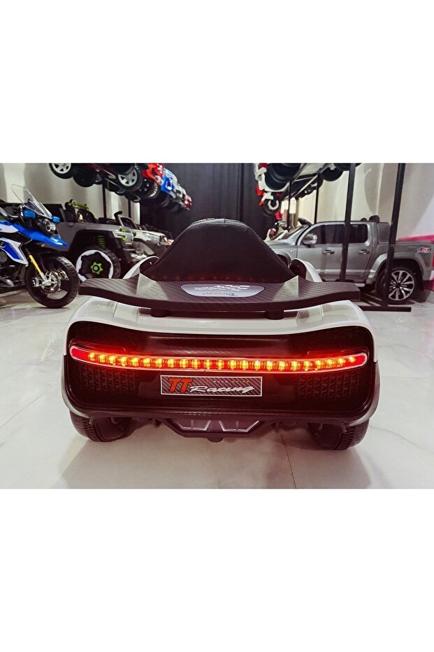 BUGATTİ AKÜLÜ ARABA 12V 0-4 YAŞ - 3