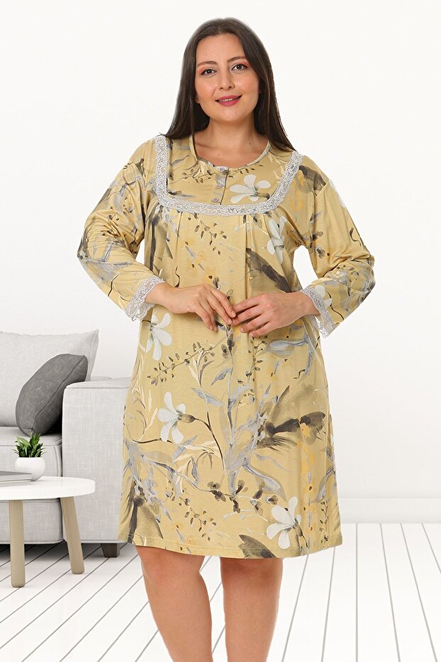 Large Size Women's Nightgown