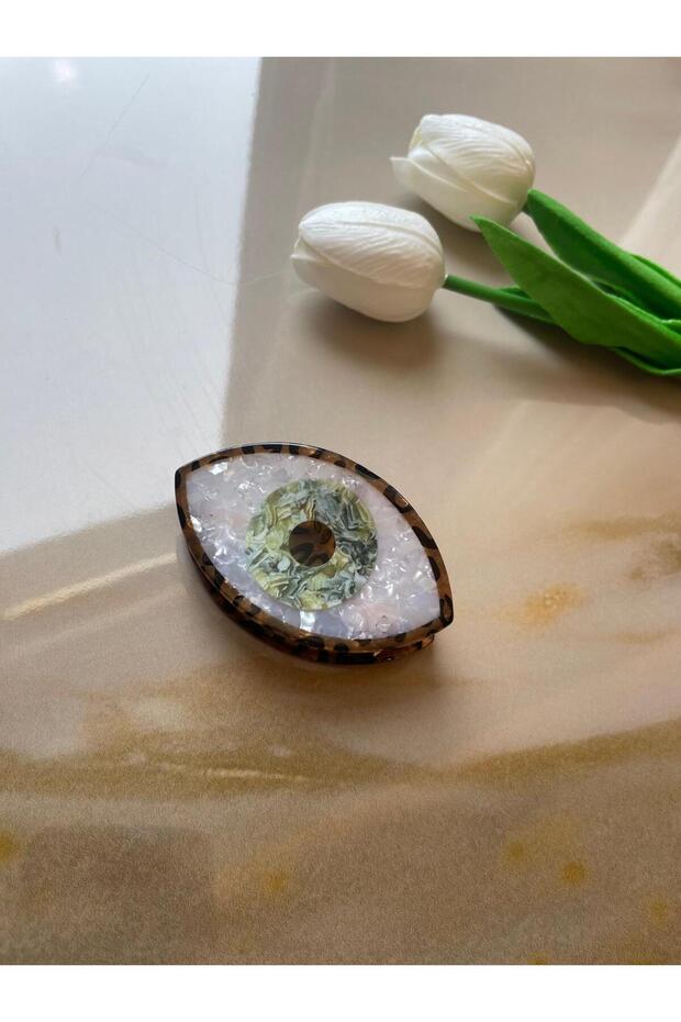 مشبك عين بيرليسسينت أخضر متوسط الحجم