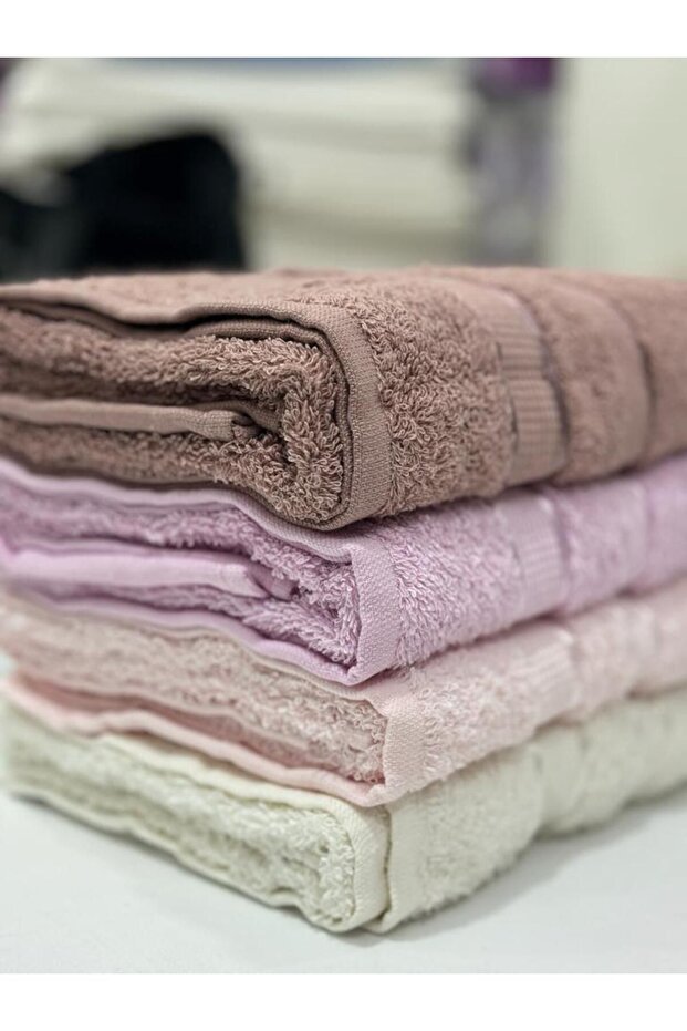 THICK TOWEL HAND FACE TOWEL 210 GR 50X90 4 PIECES IN PVC PACKAGING