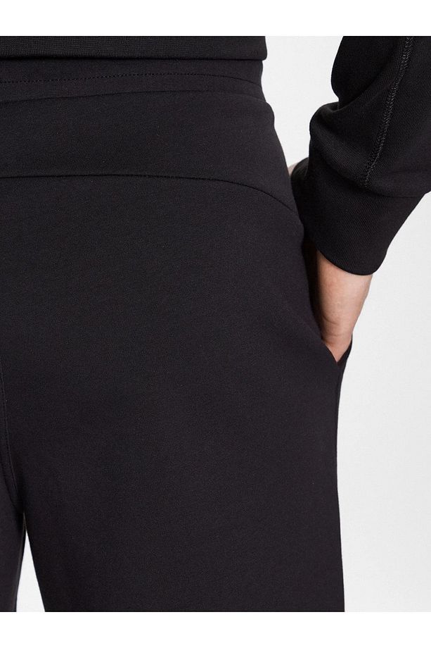 Erkek Pamuklu Regular Fit Paçası Lastikli Siyah Pantolon K10K111566-BEH - 5