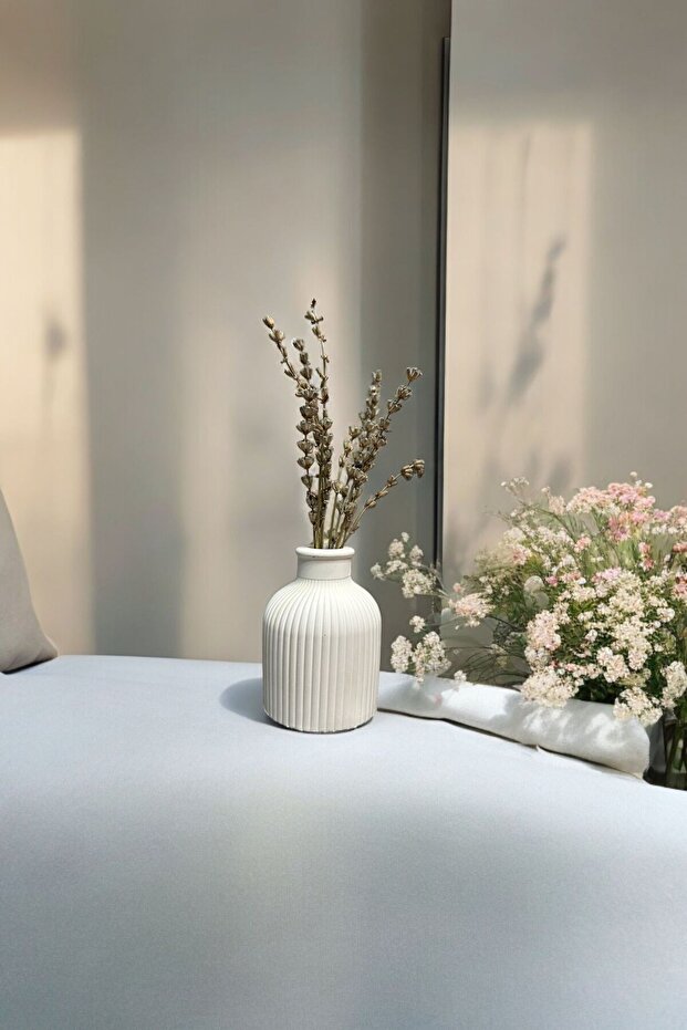 Concrete Chubby Striped Vase