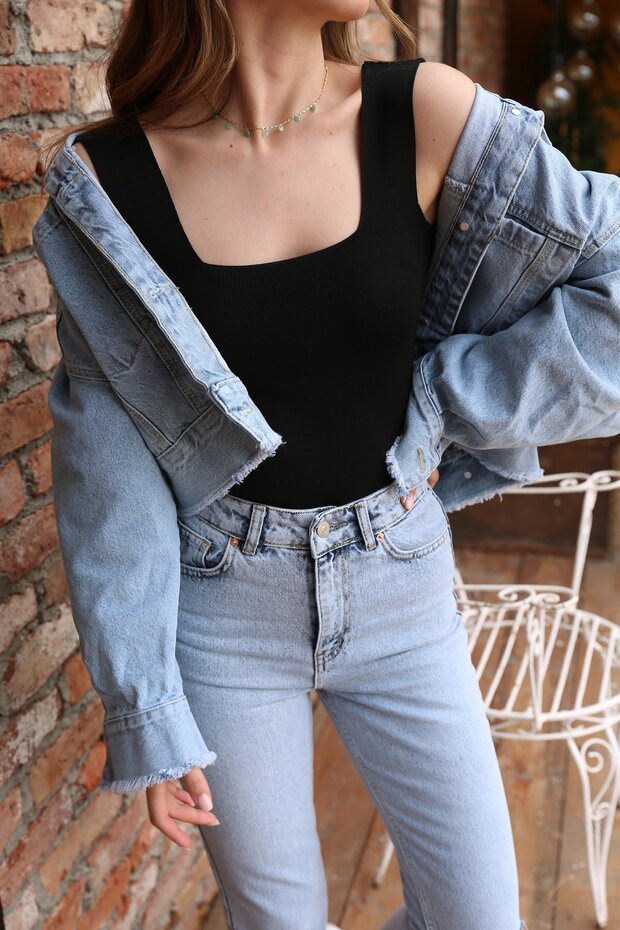 Premium Texture Knitwear - Square Collar Thick Strap Women's Blouse