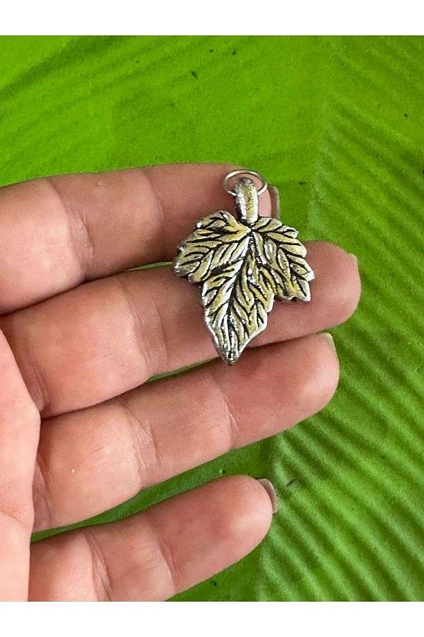 4X3 CM GÜMÜŞ RENK YAPRAK KOLYE UCU - 1