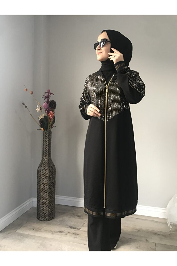Black Tracksuit Set with Gold Detail and Zipper