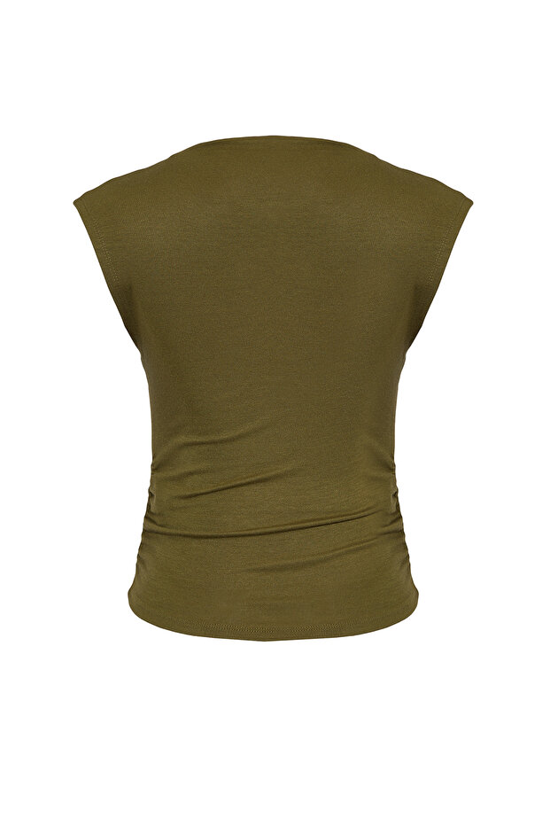 Haki Dik Yaka Büzgü/Drape Detaylı Fitted/Vücuda Oturan Asimetrik Örme Bluz TWOSS24BZ00534 - 7