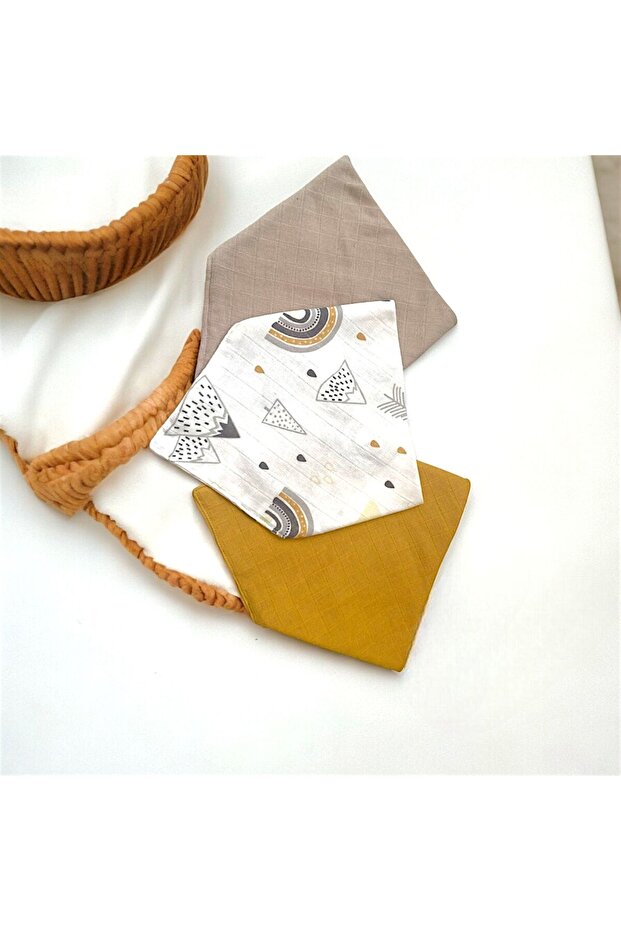 100% Organic Cotton Double Layer Muslin Fabric Baby Drool Bib with Snap Fasteners
