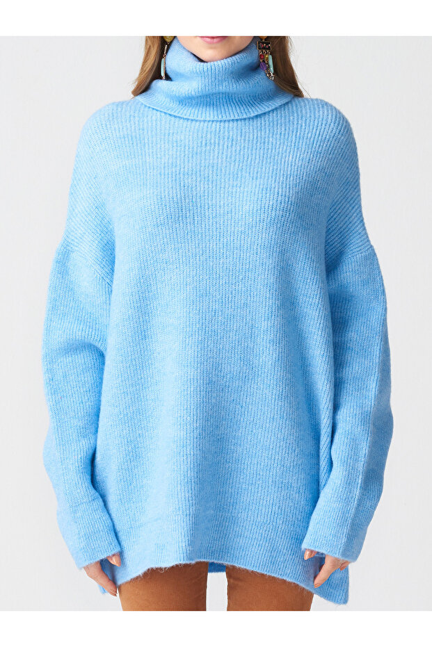 2268 Rollkragenpullover mit weitem Arm - blau - 4