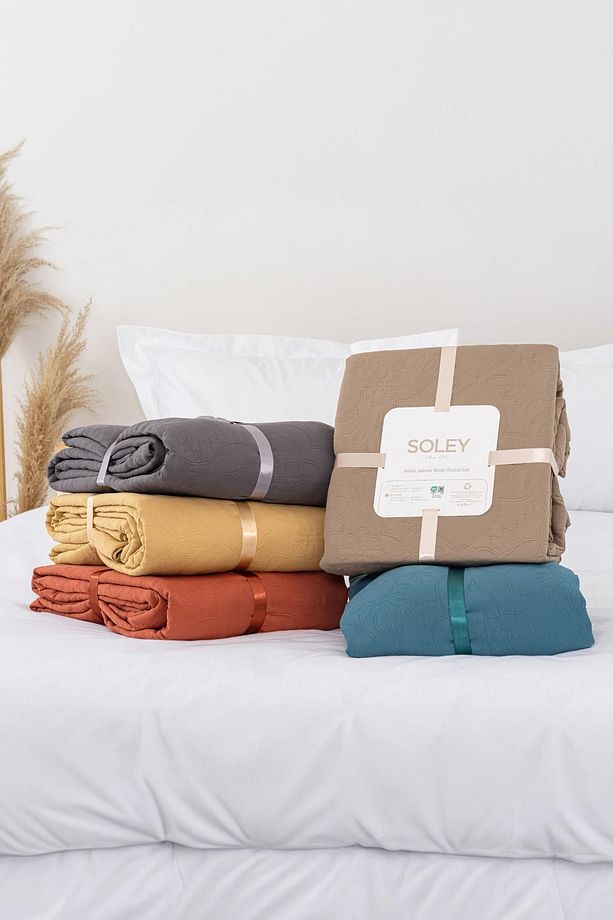 | Antilo | Çift Kişilik Premium Yatak Örtüsü Seti - 5