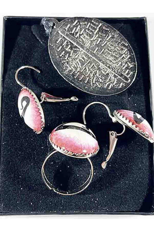 مجموعة مجوهرات برقوق منقوشة من Vav - 2