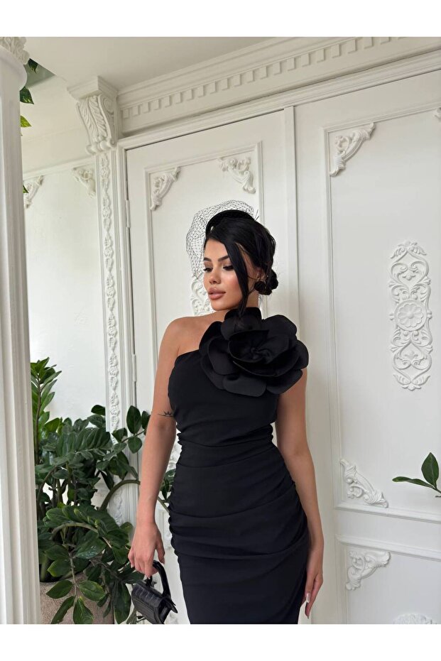 Women's Black Imported Crepe Fabric Rose Detail Lined Design Dress