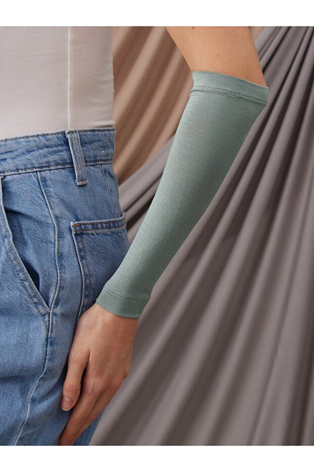 Hijab Sleeve Cover |   Color: Mint |   Arm Cover