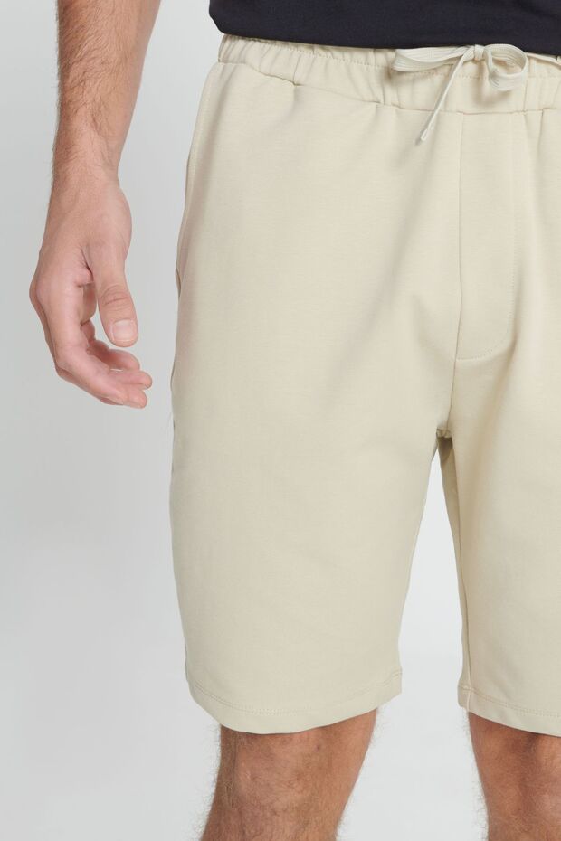 Erkek Bej Standart Fit Normal Kesim Pamuklu Cepli Örme Şort - 5