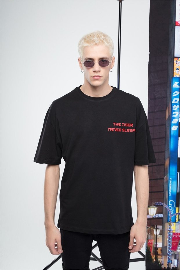 Oversize Men's Tiger T-shirt Black