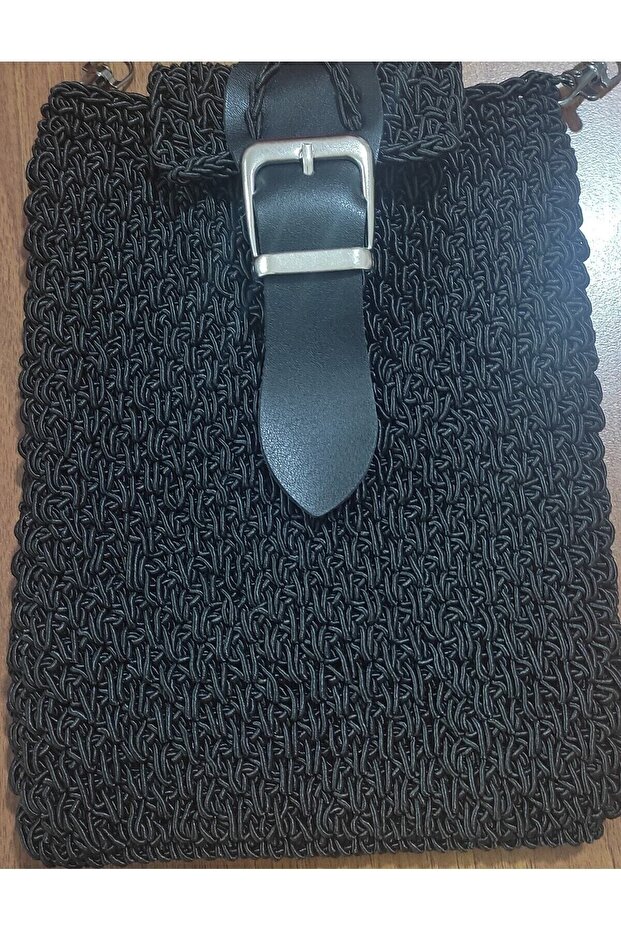 Phone bag with waxed rope