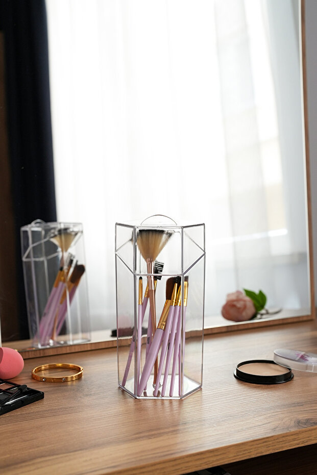 Multi-Purpose Makeup Brush with Lid - Storage Box and Organizer - 1