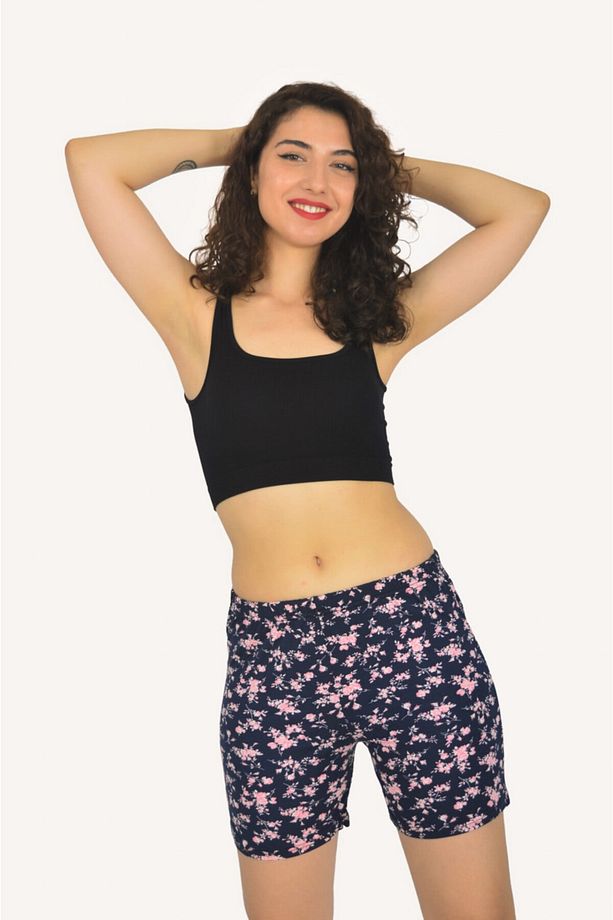 Pembe Çiçekli Siyah Şort - 2