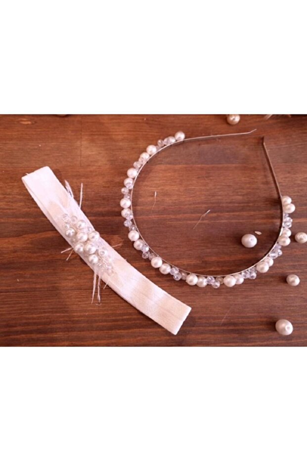White Pearl Mother Baby Crown