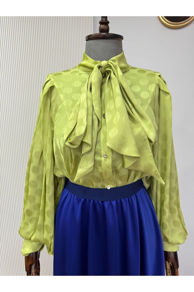 Fularlı Şifon Gömlek - 1