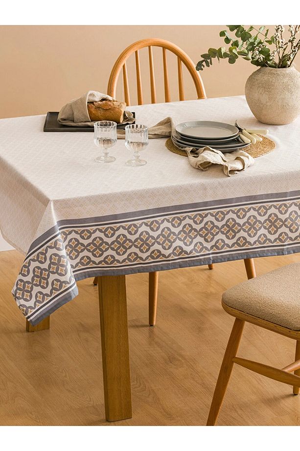 LCW HOME Baskılı Masa Örtüsü 150x200 Cm - 1