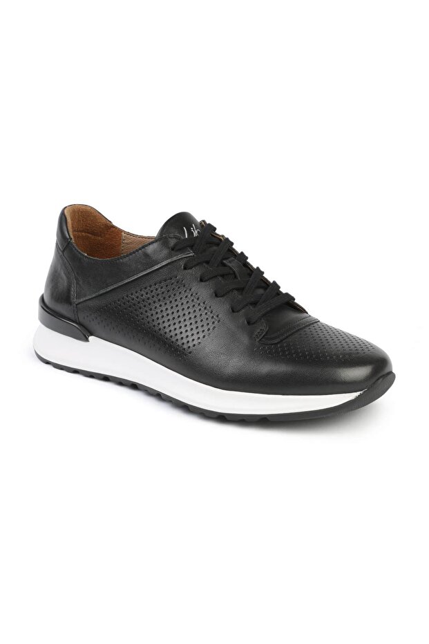 L3045 حذاء رياضي أبيض