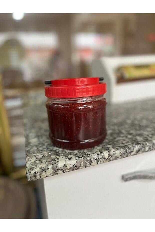 Ev yapımı çilek reçeli - 2