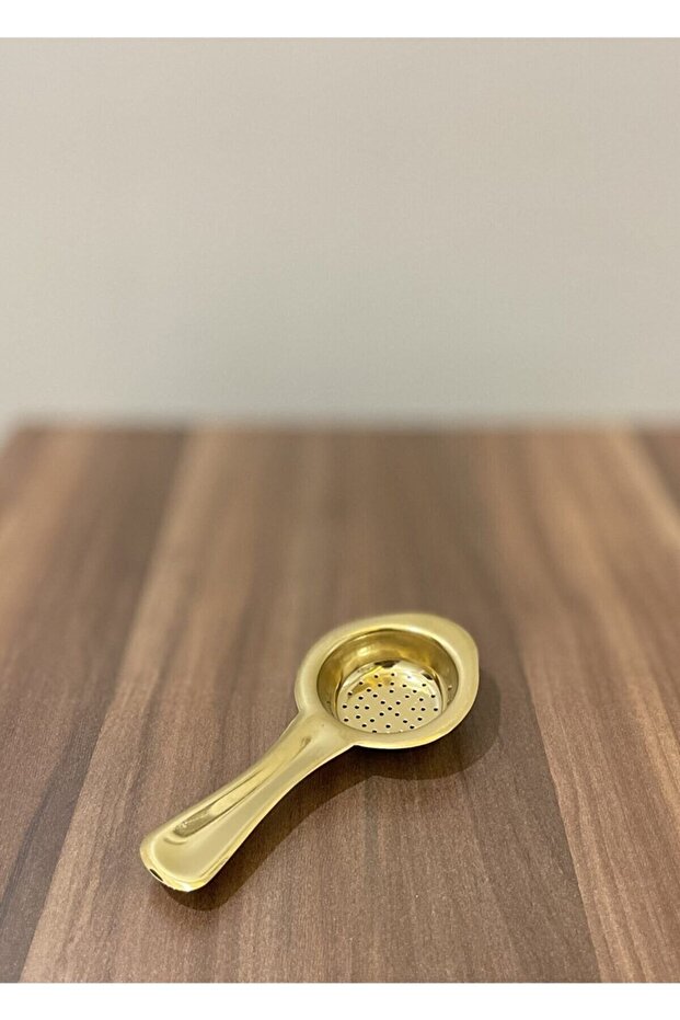 مصفاة الشاي الذهبية - 1