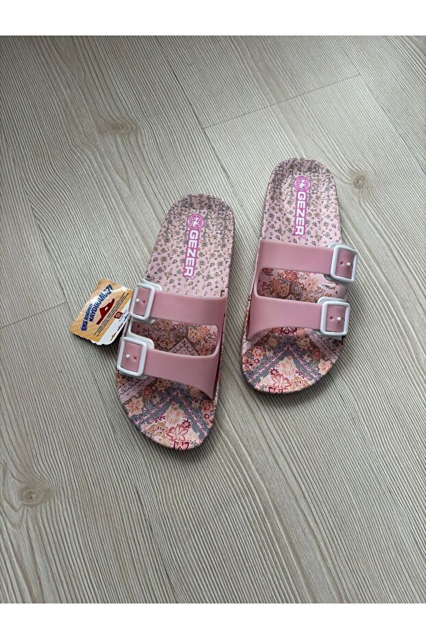Anatomical Sole, Adjustable Buckle, Beach, Pool, Home and Street Slippers