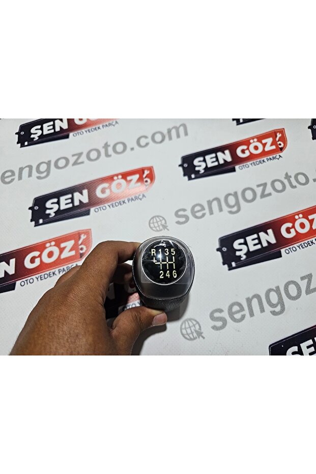 Gear knob for Accent Blue 11-15 / I30 12-16 / I20 12-16 / Elantra 11-14