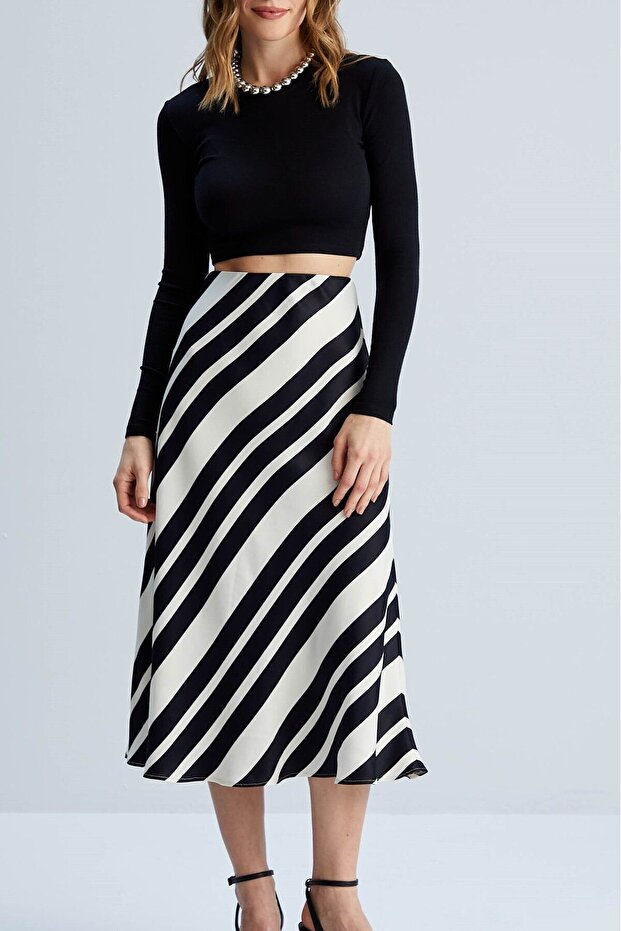 Zebra Pattern Viscose Satin Fabric Midi Ecru Skirt