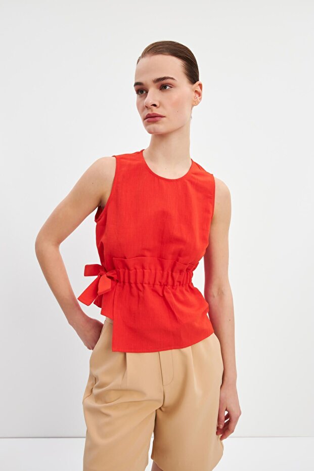 Red Gathered Detailed Tie-Up Linen Blouse