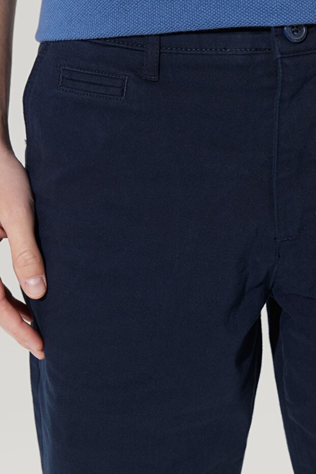 Slim Fit Dar Kesim Yan Cepli Chino Şort - 6