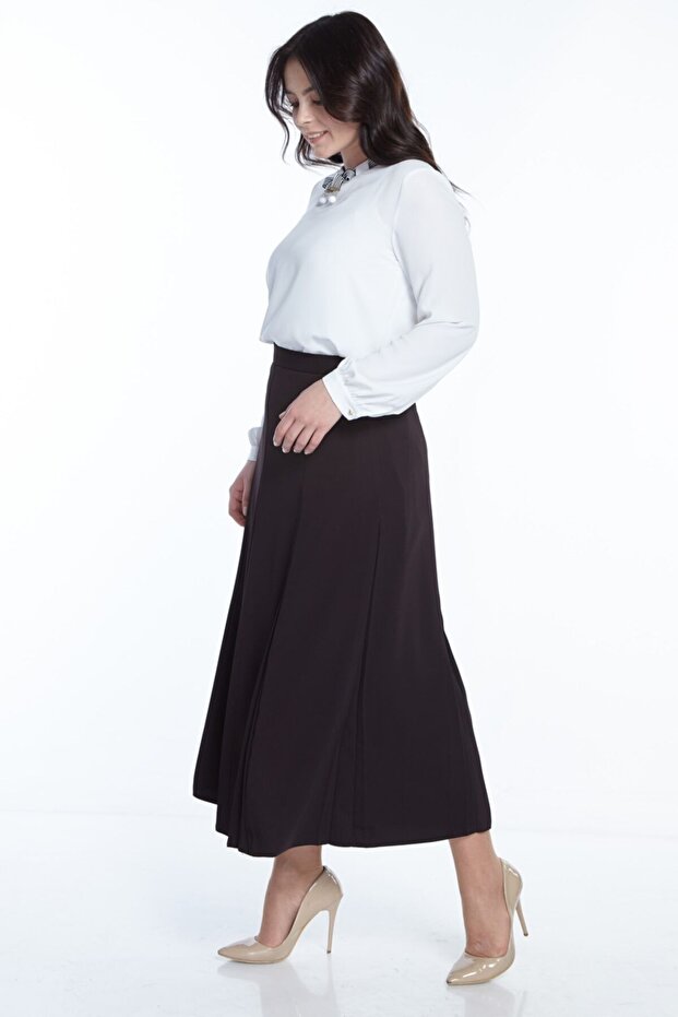 Plus Size Pleated Skirt 776 Brown