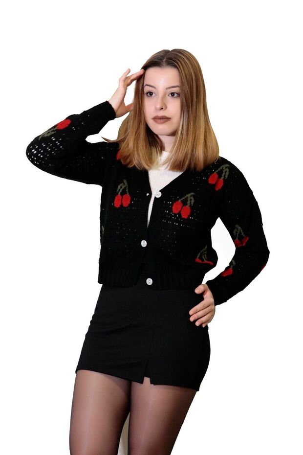 Kadın Siyah Tek Yırtmaçlı Şort Etek - 3