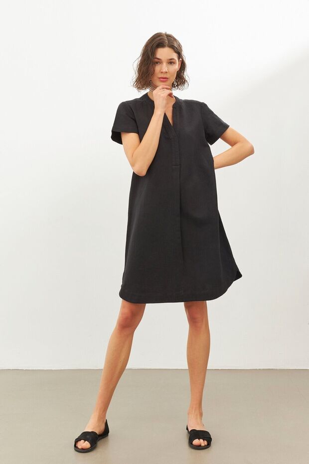 Black Linen Half Sleeve Midi Dress