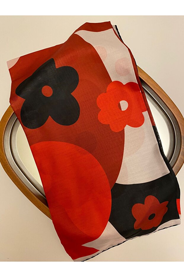 وشاح ناعم منقوش من ديزي - 1