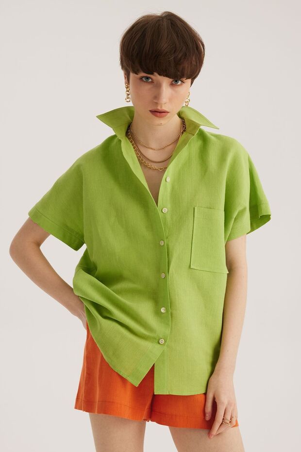 Green Linen Blended Single Pocket Low Sleeve Shirt