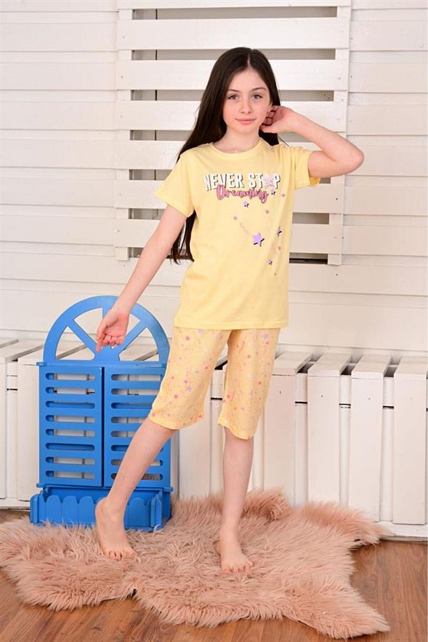 Kız Çocuk Kısa Kollu Kapri Pijama Takımı Never Stop Sarı - 1