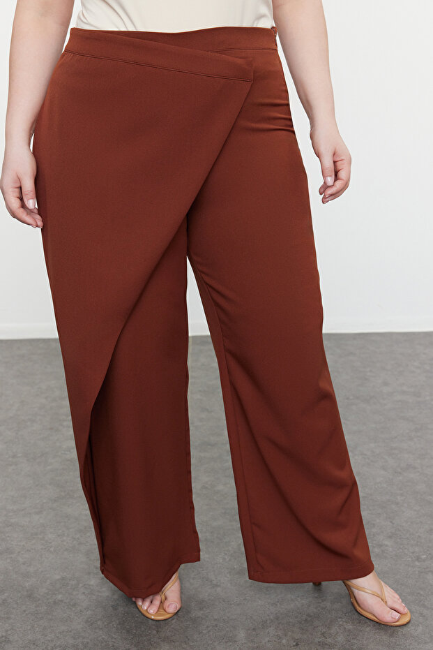 Kahverengi Wide Leg/Geniş Paça Çapraz Kapama Detaylı Dokuma Pantolon TBBSS24AR00049 - 3
