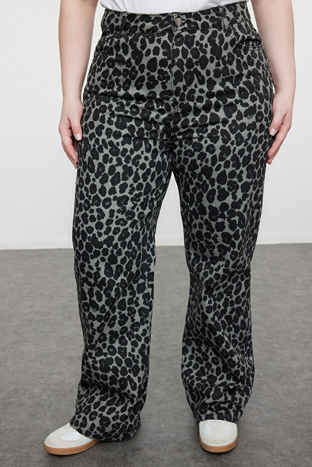 Antrasit Yüksek Bel Leopar Desenli Straight Fit Büyük Beden Jeans TBBAW25CJ00003 - 3